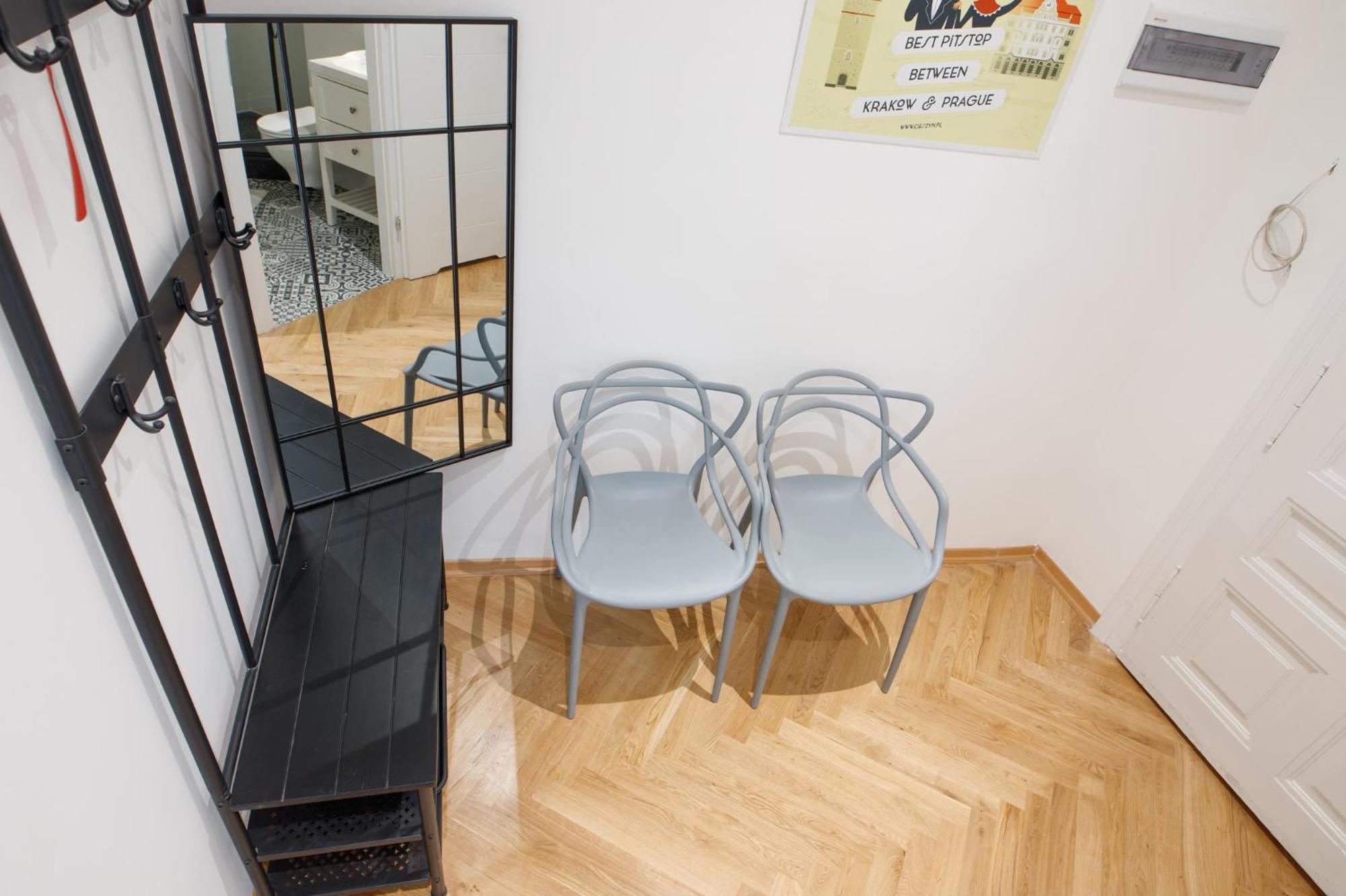 Apartment Na Granicy 6 *
