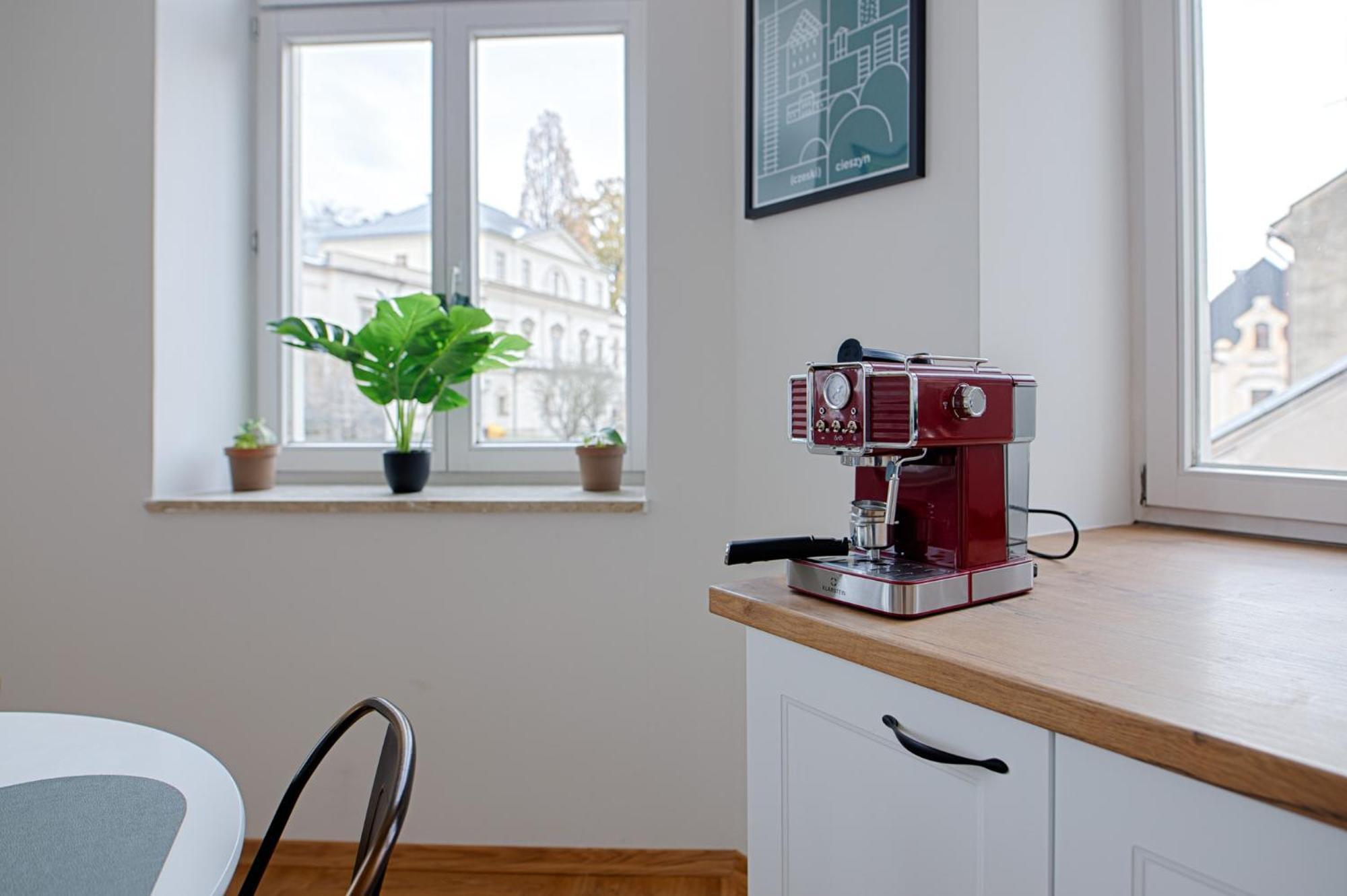 Apartment Na Granicy 6 *